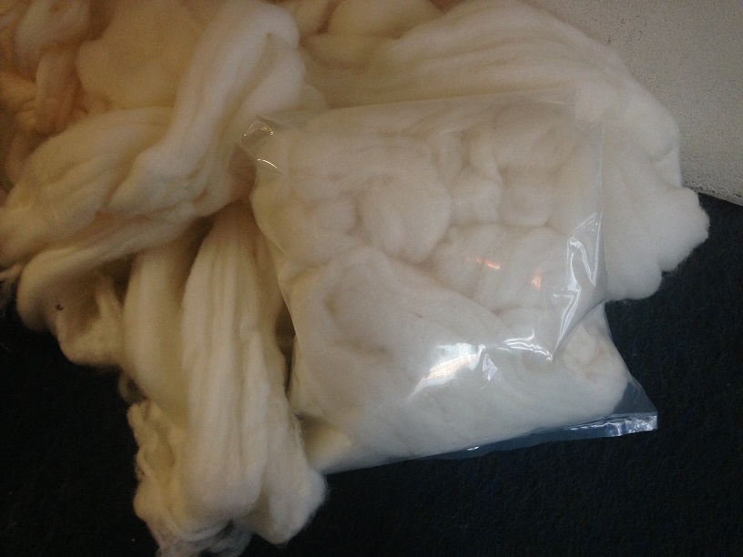 Image for <B>Merino wool tops, white 100gm </B><I> </I>